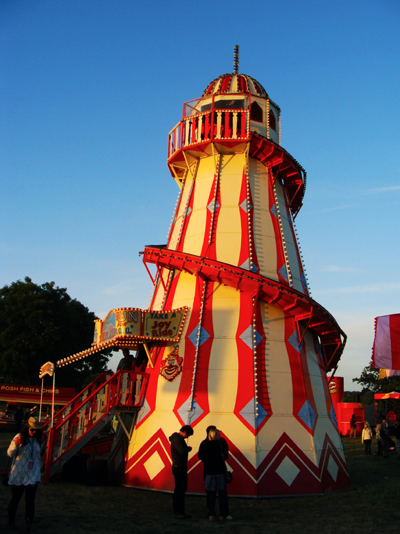 A red and white helter skelter