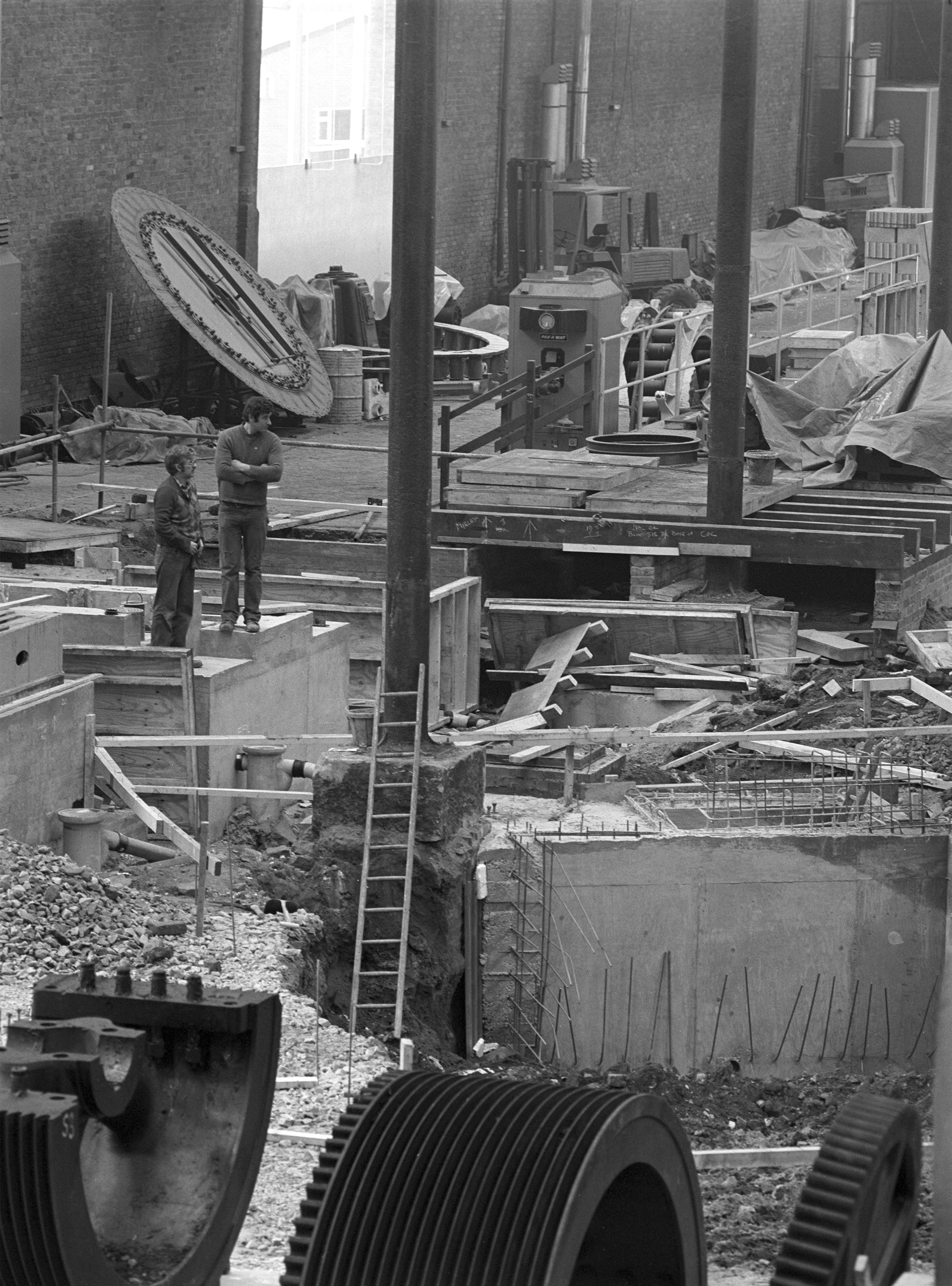 Power Hall progress shots from 1982-1983. Science Museum Group.