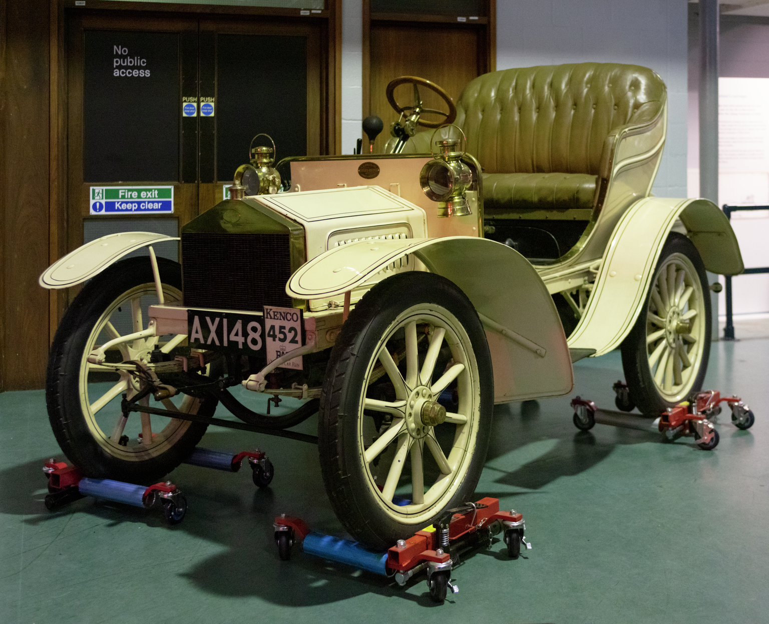 Rolls-Royce on roller skates